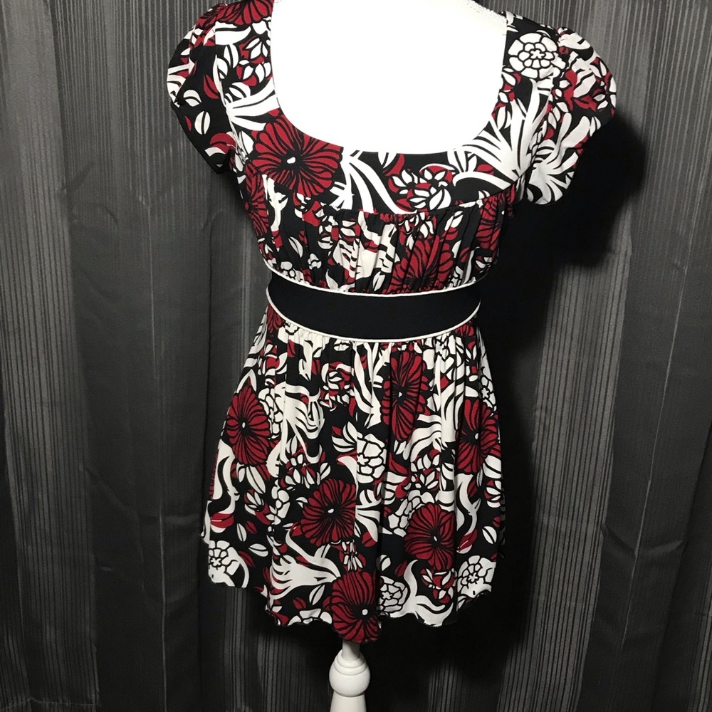 blouse with flowers